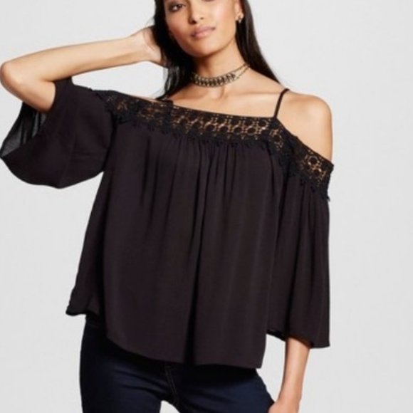 Black cold shoulder top XXL - Picture 1 of 5
